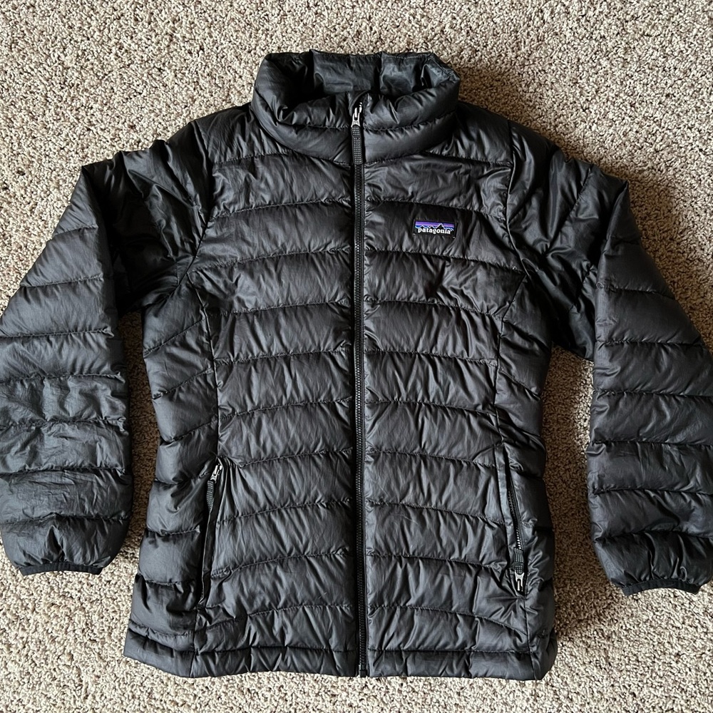 Patagonia Girls' Down Sweater Jacket Black Size L